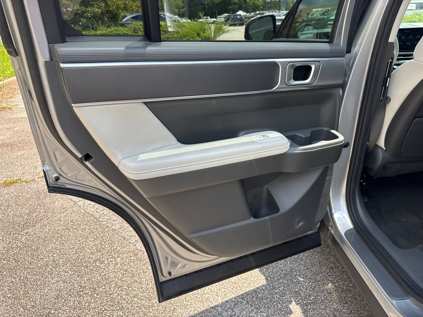 Certified 2024 Hyundai Santa Fe SEL FWD image 22