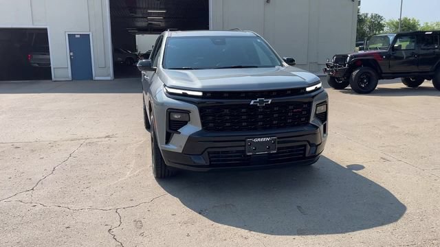 Used 2024 Chevrolet Traverse RS w/ LPO, Floor Liner Package AWD/4WD image 3