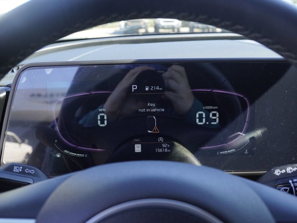 Used 2024 Kia Sportage EX image 14