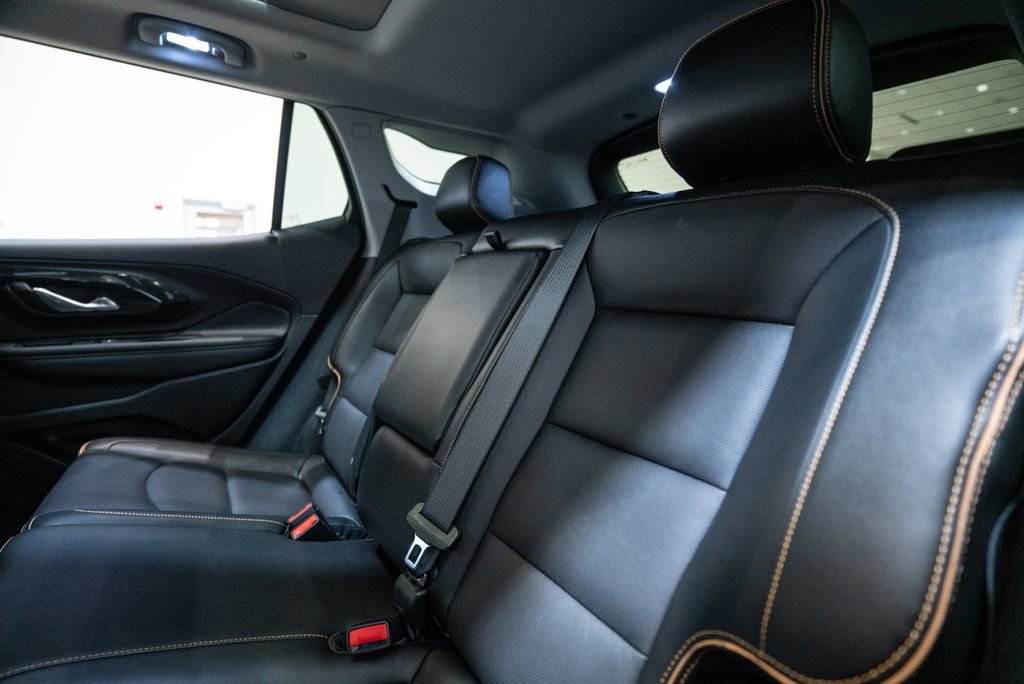 Used 2024 GMC Terrain AT4 w/ Infotainment Package II image 37