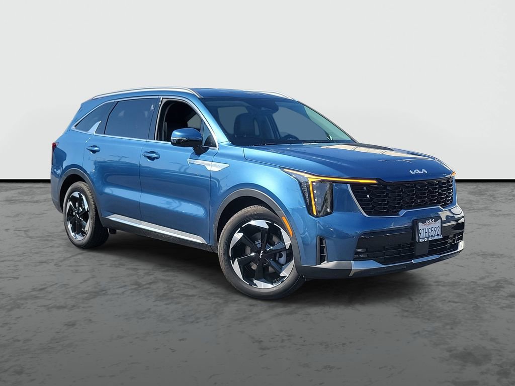 Certified 2025 Kia Sorento EX
