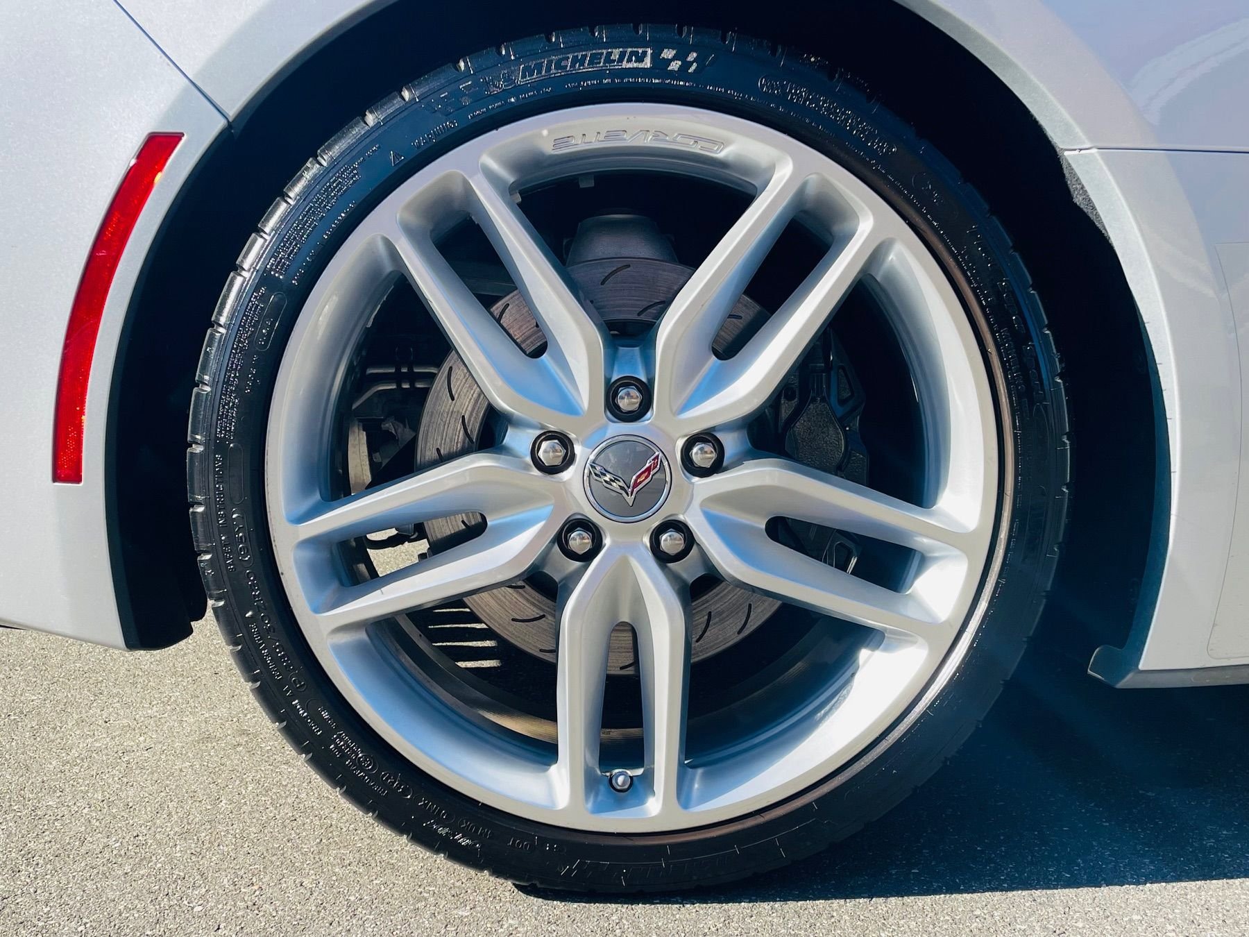 Used 2015 Chevrolet Corvette Stingray Convertible w/ 2LT Preferred Equipment Group image 34