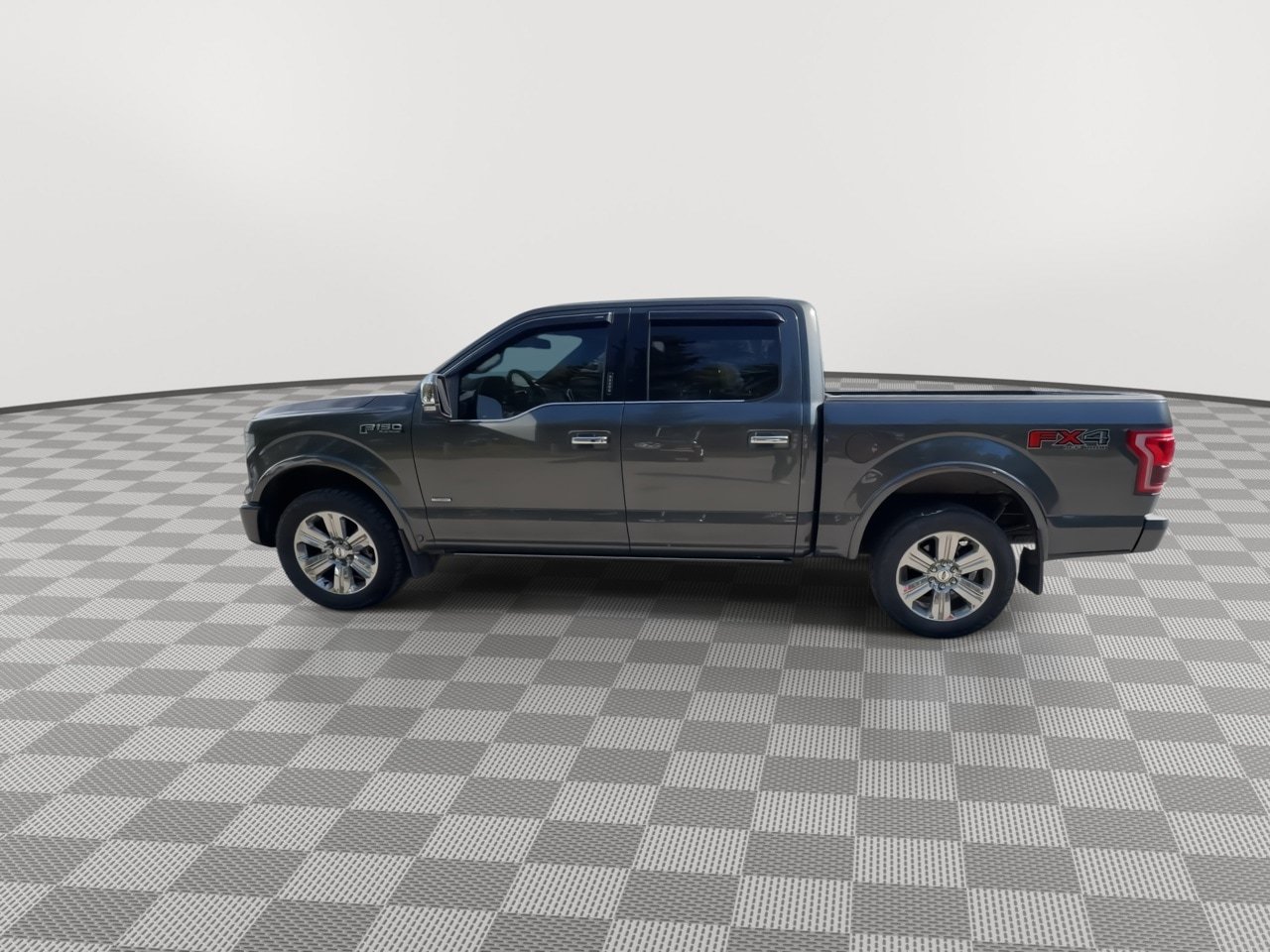 Used 2016 Ford F150 Platinum w/ Equipment Group 701A Luxury AWD/4WD image 5