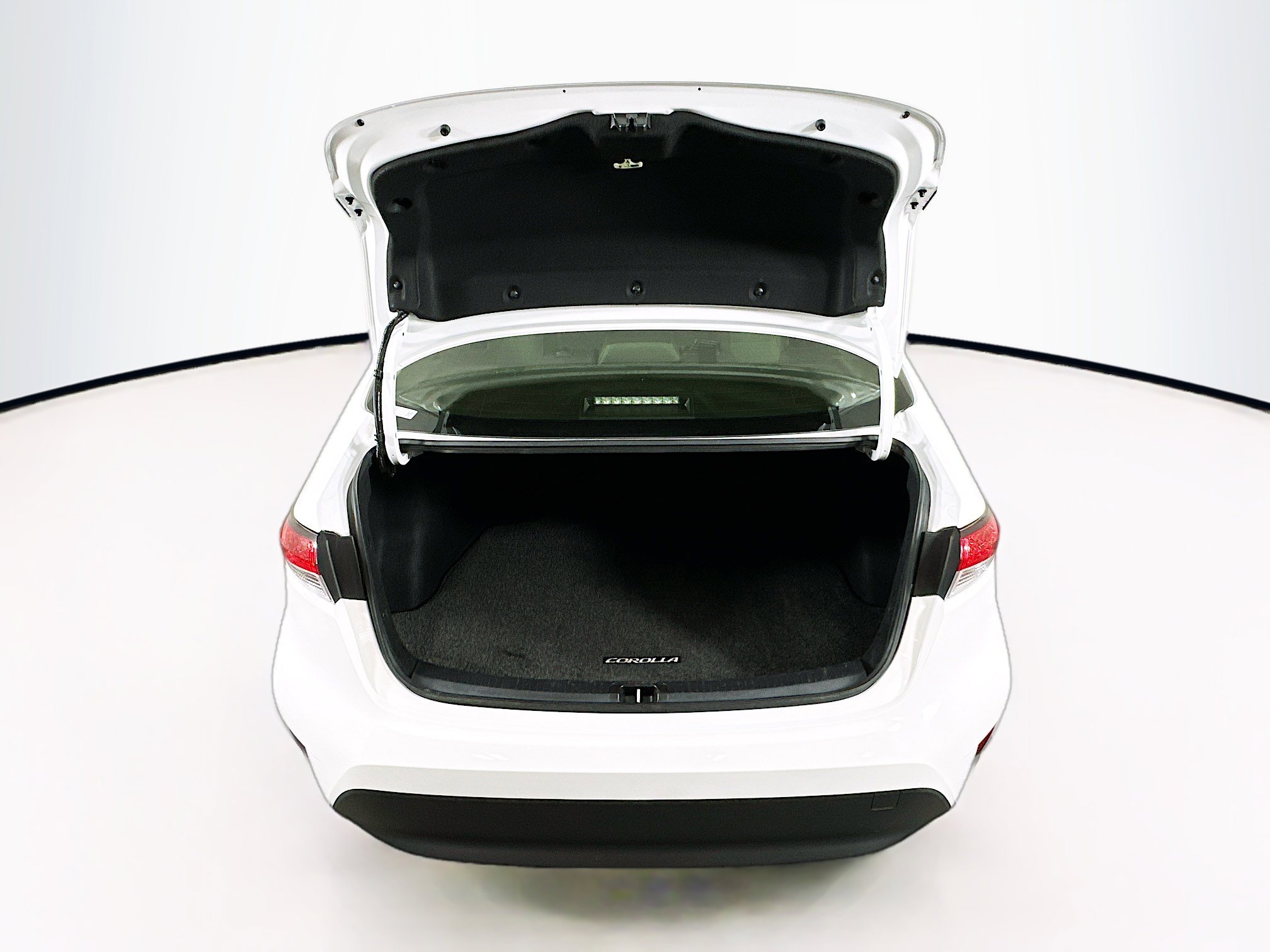 Used 2023 Toyota Corolla LE w/ Carpet Mat Package (TMS) image 26