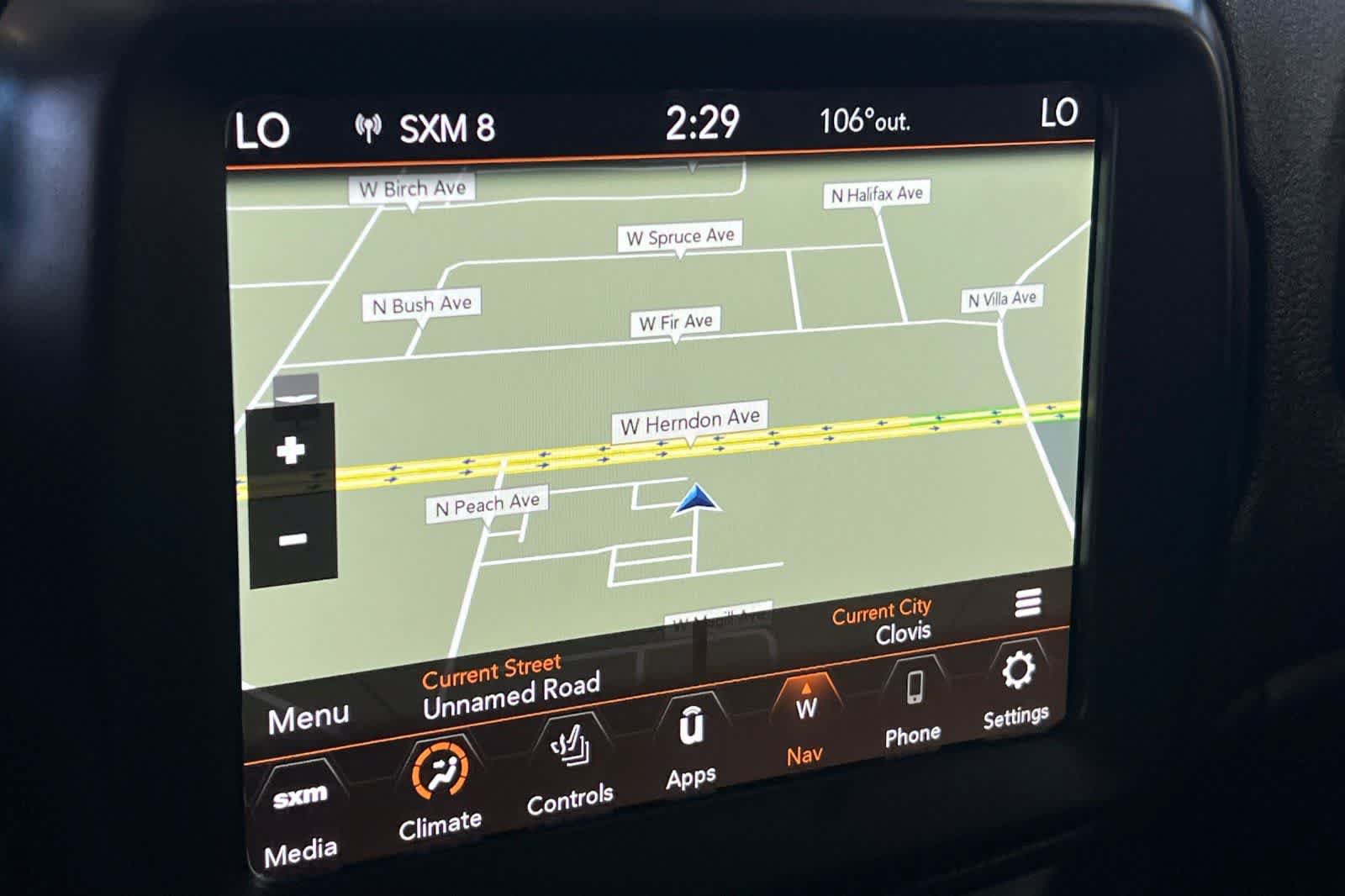Used 2020 Jeep Renegade Latitude w/ UConnect 8.4 Nav Group AWD/4WD image 22