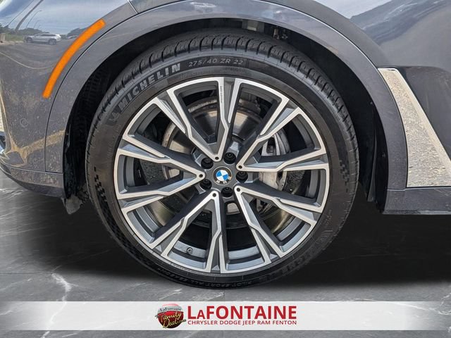 Used 2022 BMW X7 xDrive40i w/ Executive Package AWD/4WD image 34