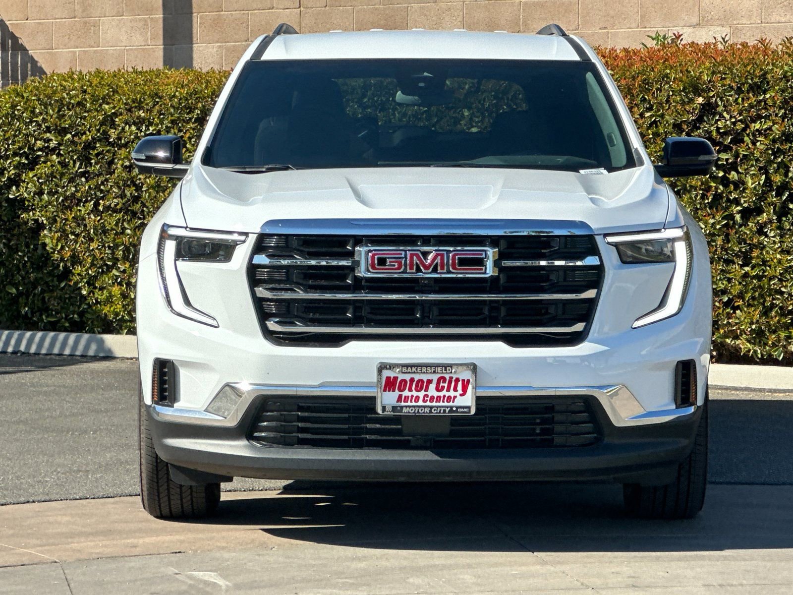 New 2025 GMC Acadia Elevation image 9