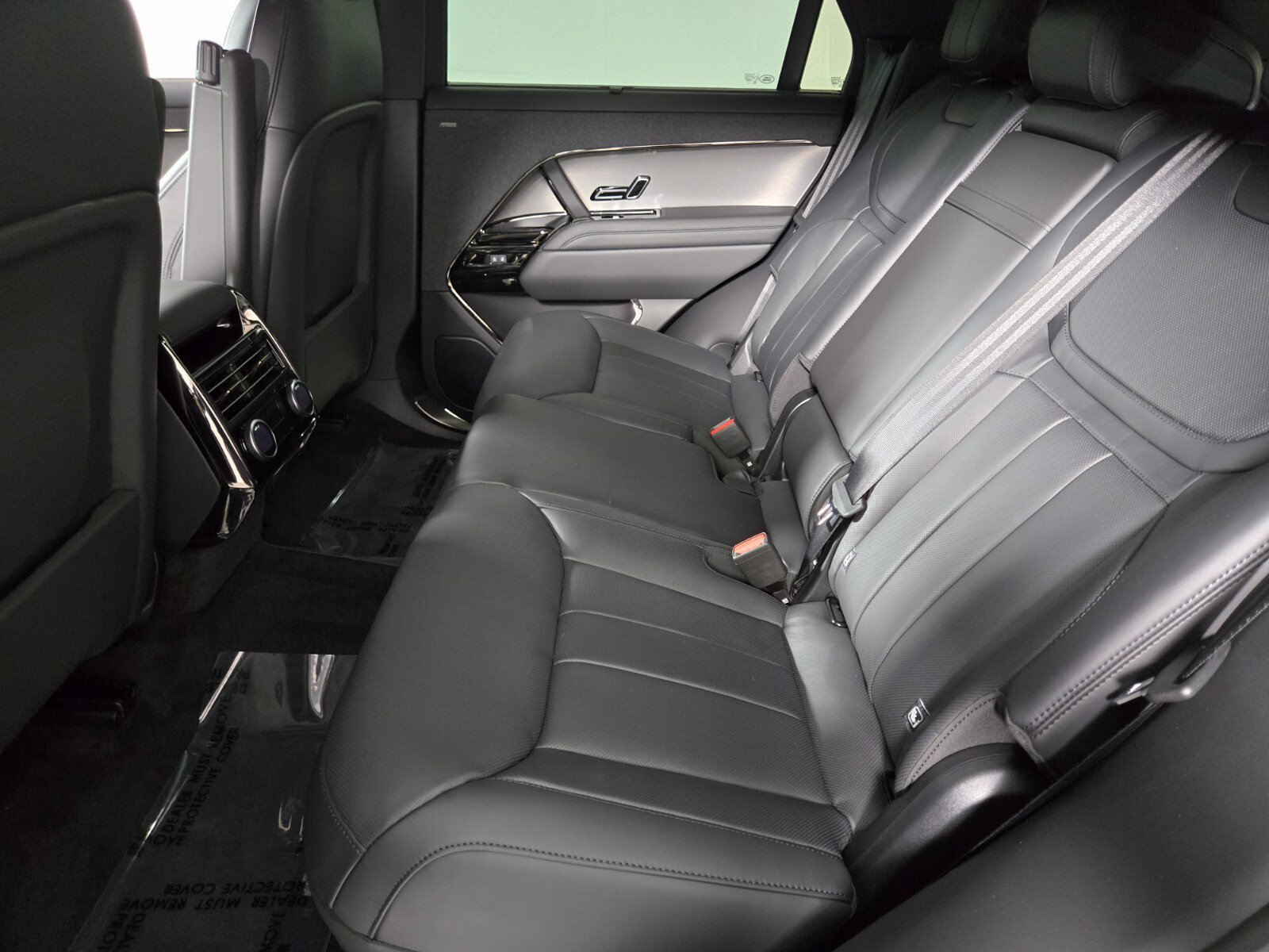New 2026 Land Rover Range Rover Sport Dynamic SE AWD/4WD image 5