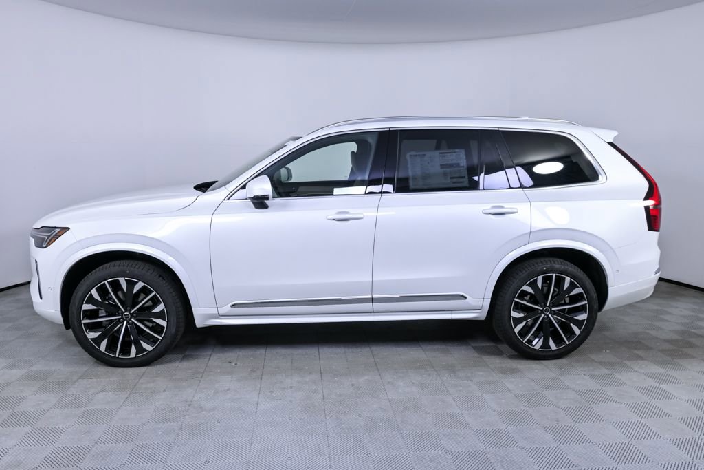 New 2026 Volvo XC90 B5 Ultra w/ Protection Package image 2