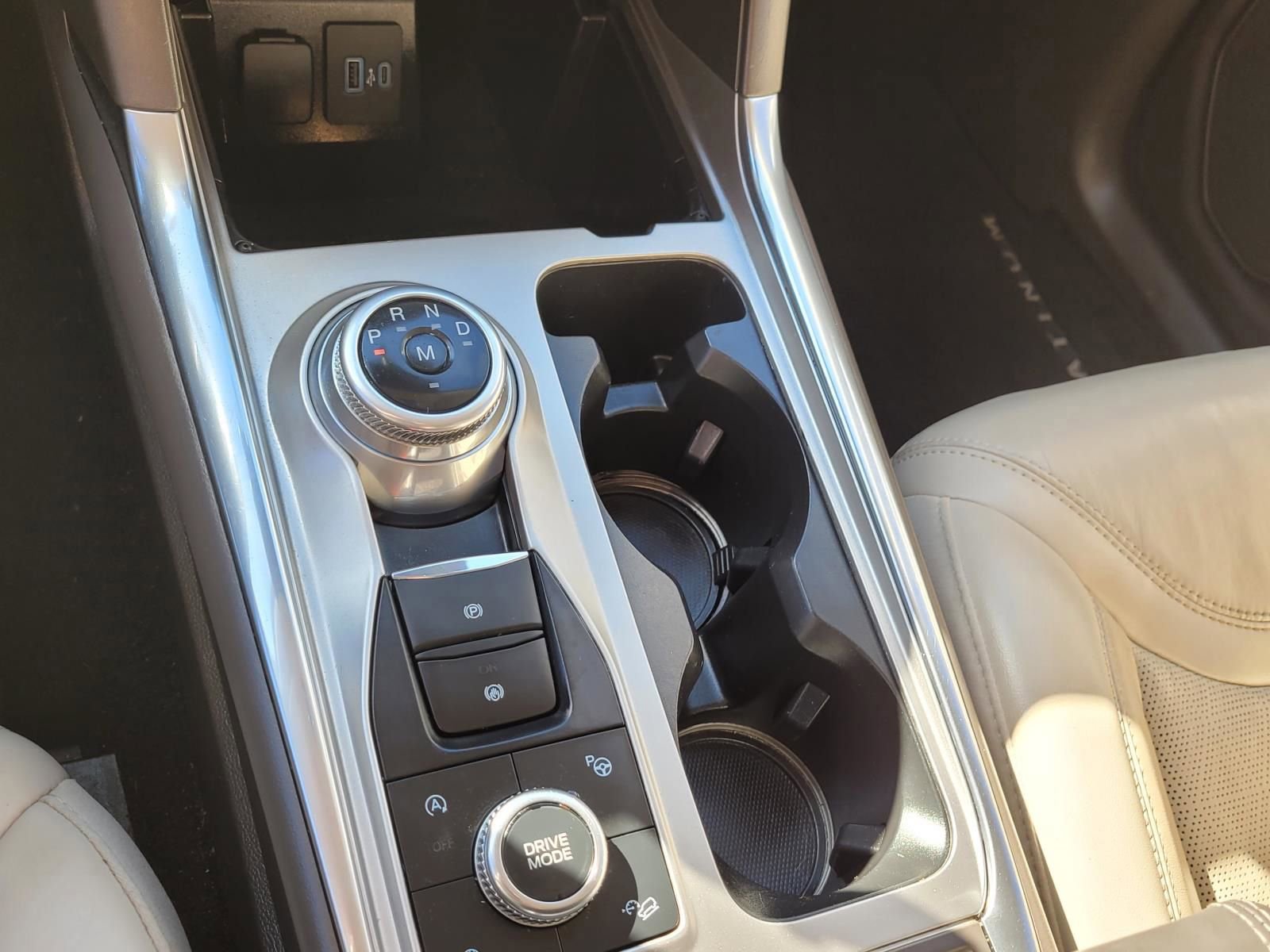 Used 2021 Ford Explorer Platinum w/ Equipment Group 601A image 32