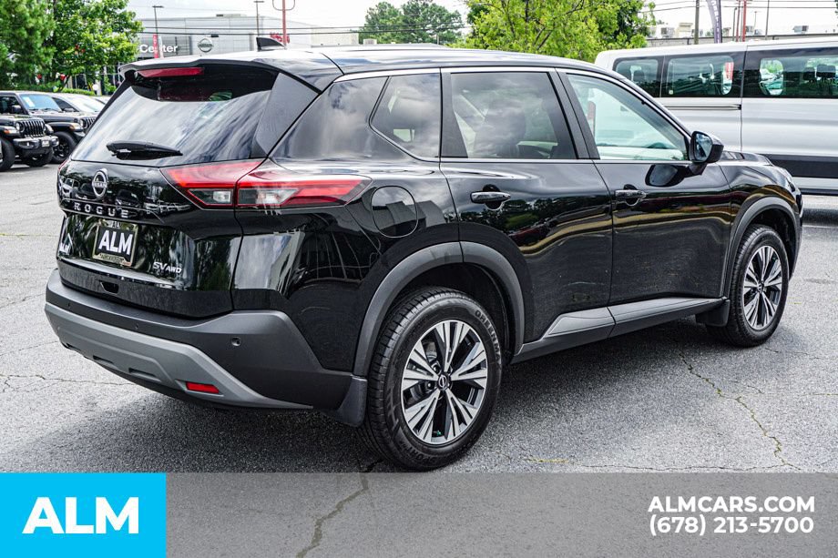 Used 2023 Nissan Rogue SV AWD/4WD image 5