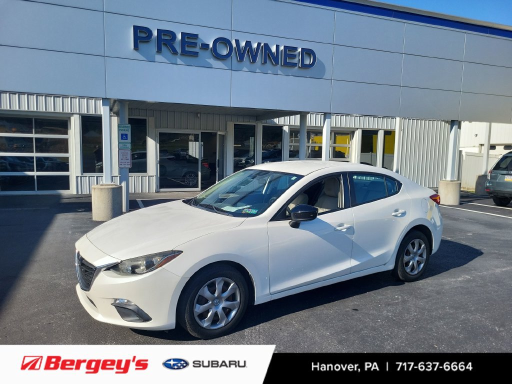 Used 2015 MAZDA MAZDA3 i SV