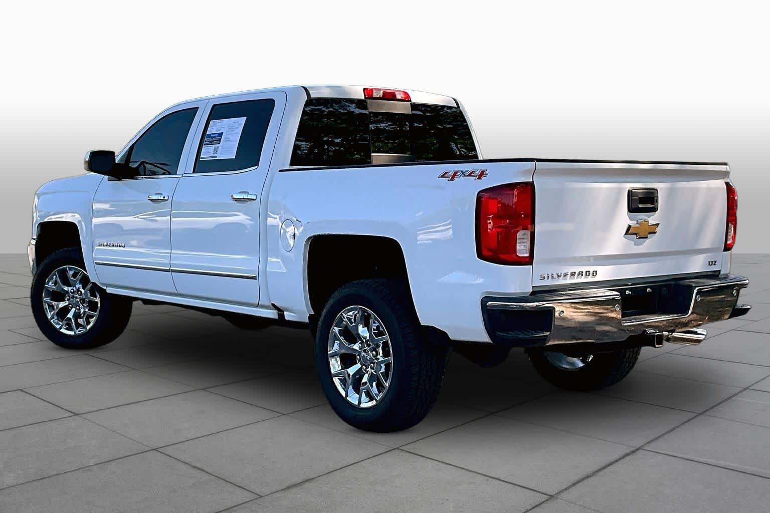 Used 2017 Chevrolet Silverado 1500 LTZ w/ Sport Package AWD/4WD image 12