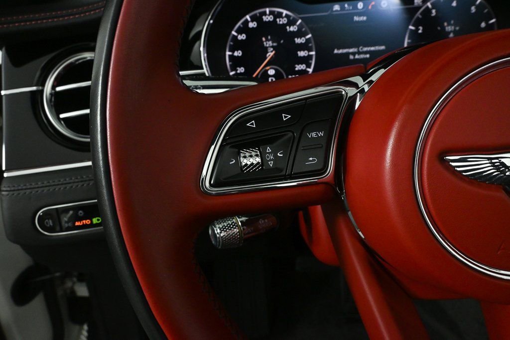 Used 2021 Bentley Continental GT V8 image 9