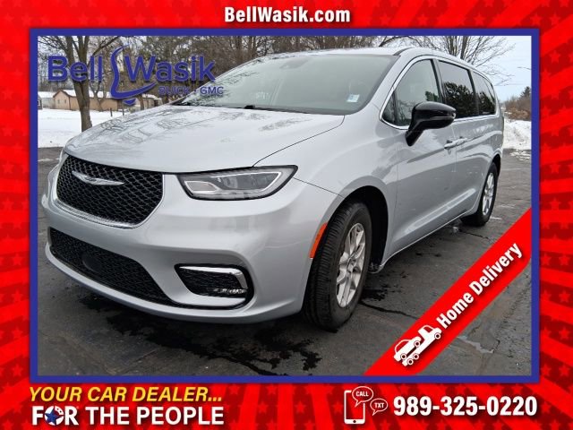 Used 2024 Chrysler Pacifica Touring-L