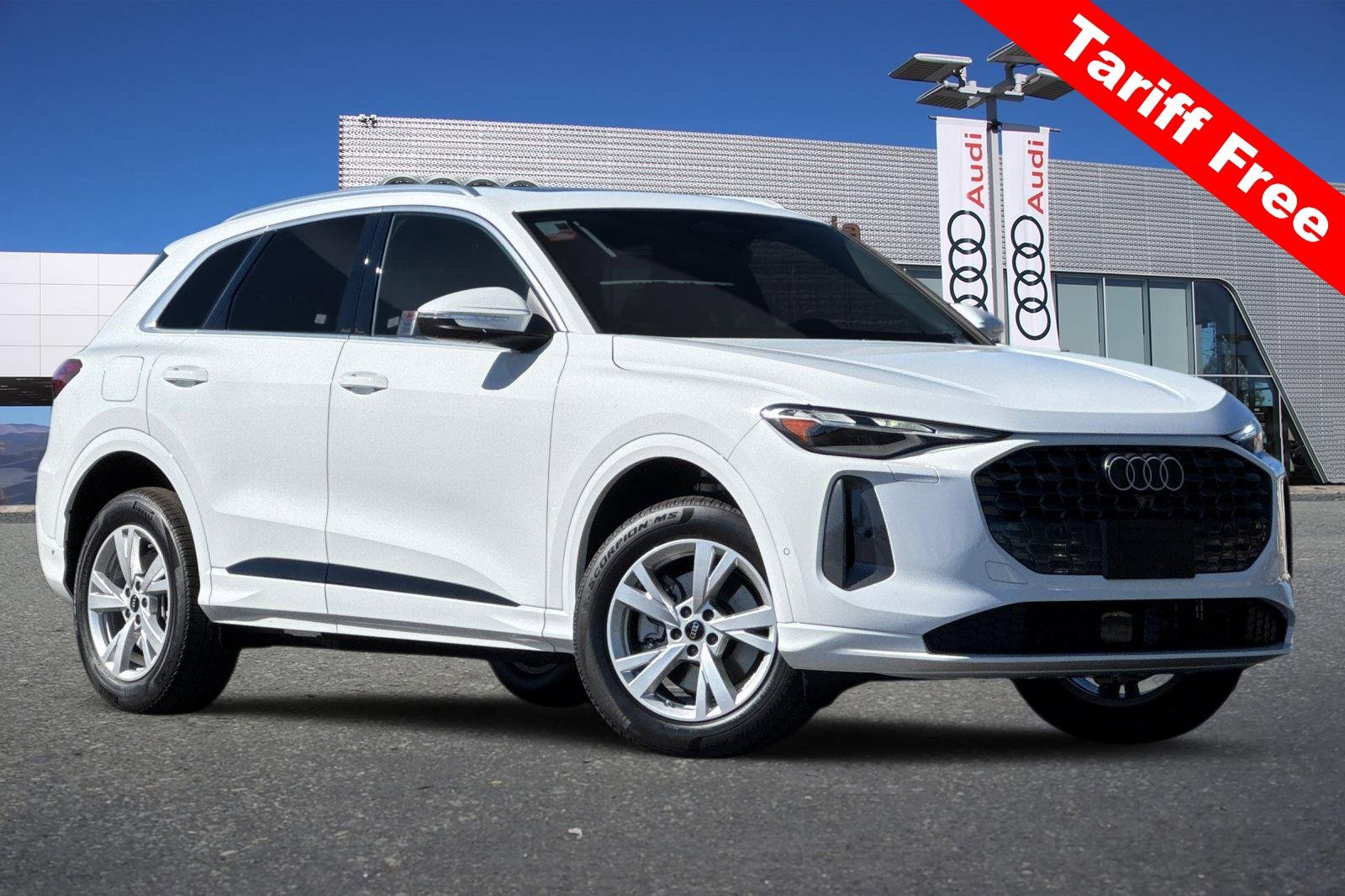 New 2025 Audi Q5 Premium