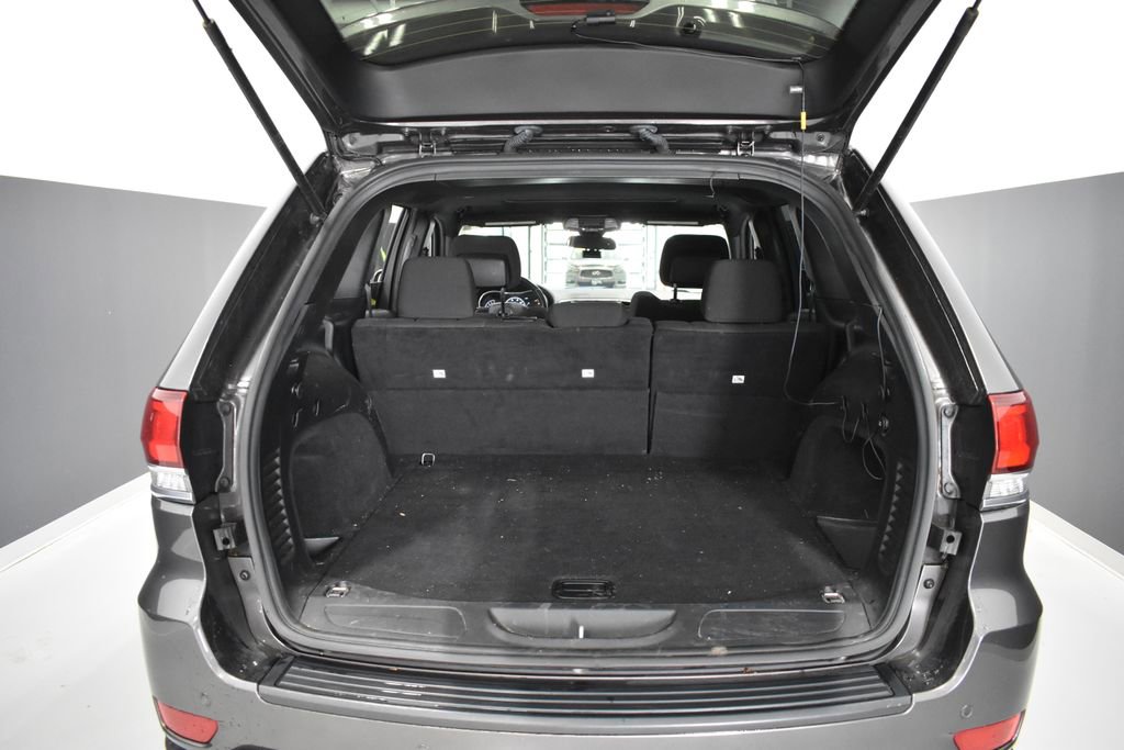 Used 2021 Jeep Grand Cherokee Laredo AWD/4WD image 33