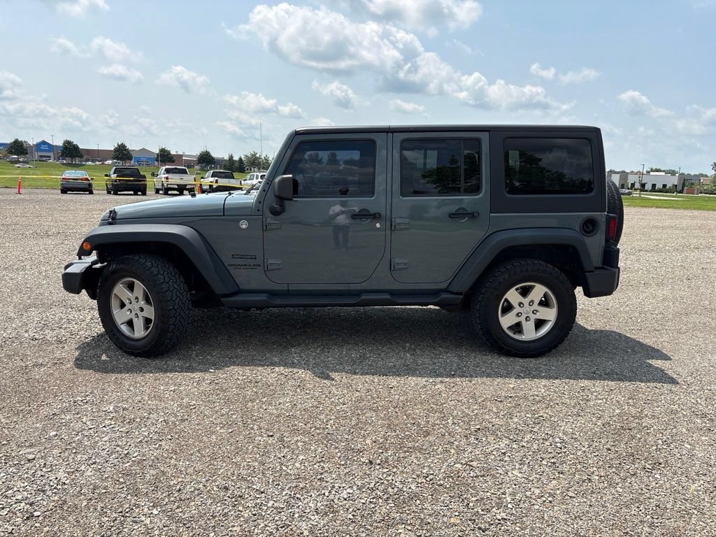 Used 2014 Jeep Wrangler Unlimited Sport w/ Quick Order Package 24S AWD/4WD image 7