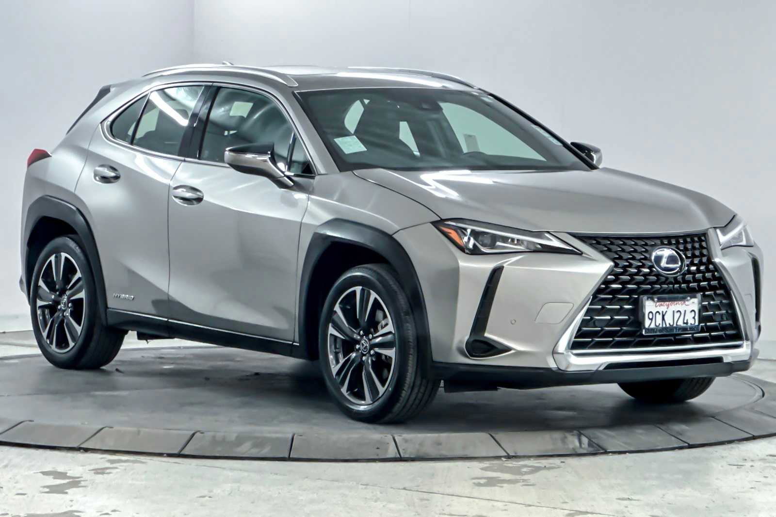 Used 2022 Lexus UX 250h image 9