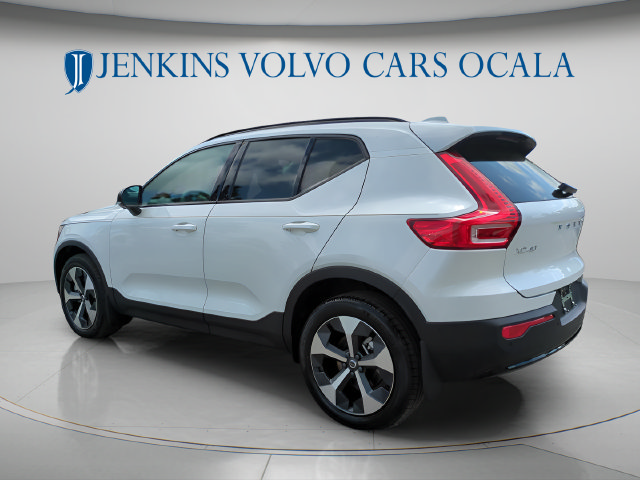 New 2026 Volvo XC40 B5 Plus w/ Protection Package Premier AWD/4WD image 5