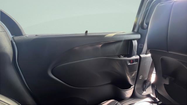 New 2026 Chrysler Pacifica Select AWD/4WD image 21