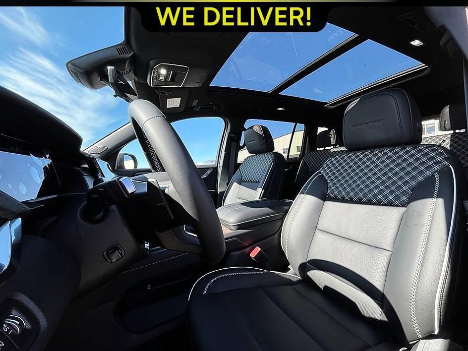 New 2026 GMC Acadia Denali w/ Super Cruise Package AWD/4WD image 9