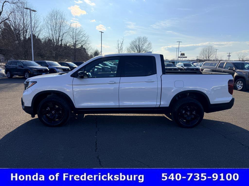 Certified 2026 Honda Ridgeline Black Edition image 3