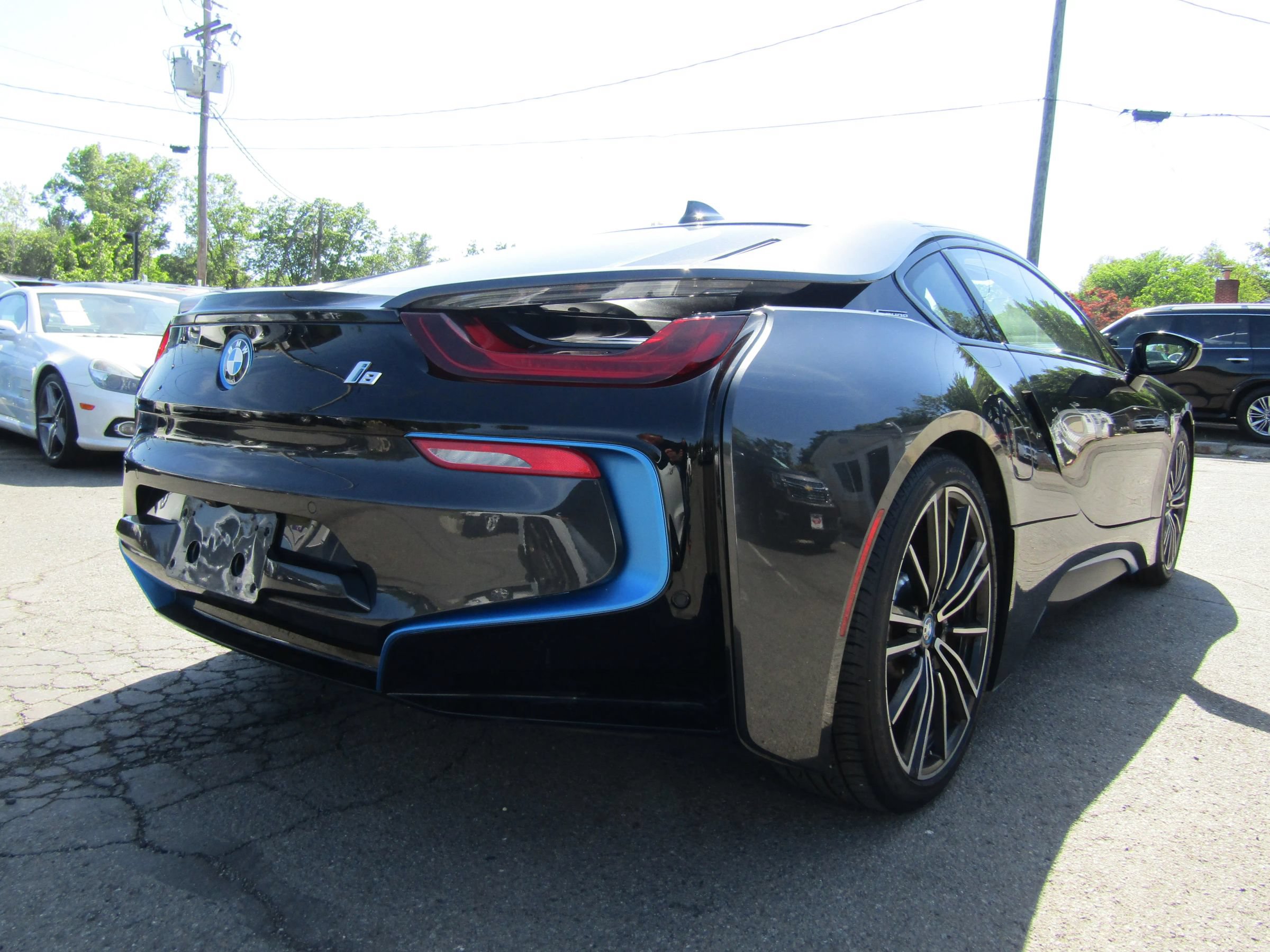 Used 2019 BMW i8 Coupe AWD/4WD image 11