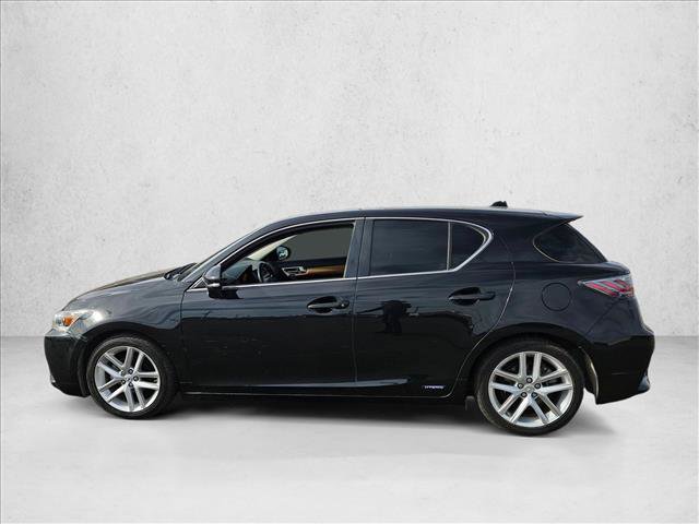 Used 2017 Lexus CT 200h w/ Seat Comfort Package image 8