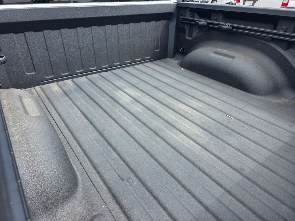 New 2026 RAM 1500 Laramie w/ Night Edition AWD/4WD image 12