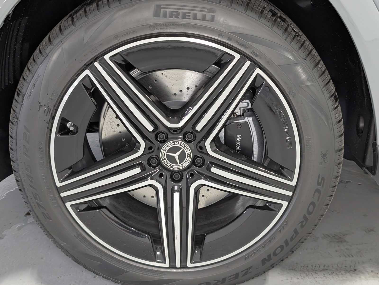 New 2026 Mercedes-Benz GLE 350 4MATIC image 3