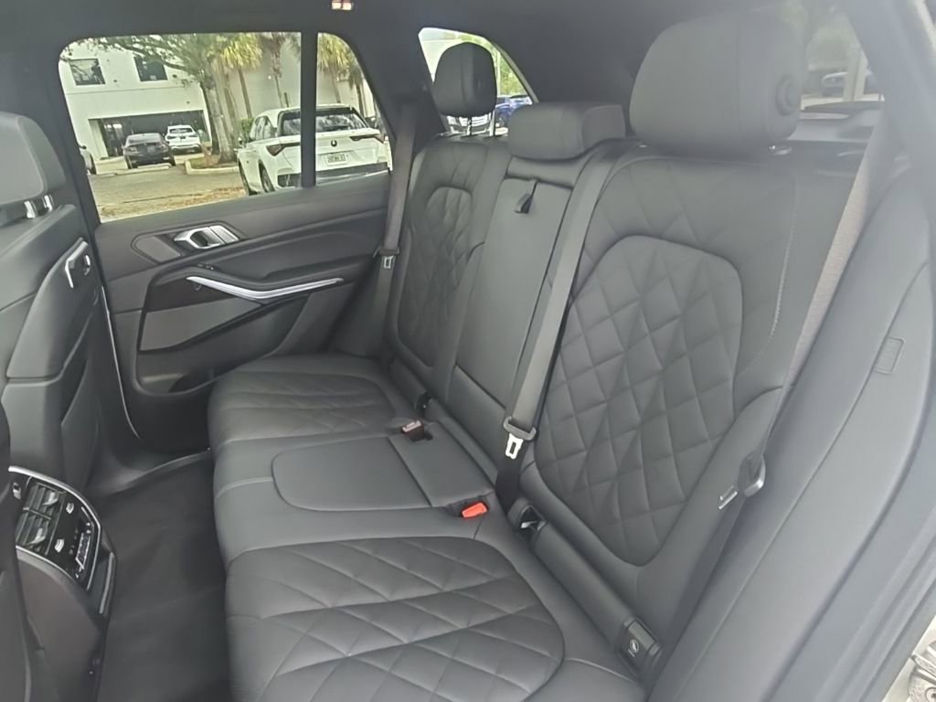 Used 2024 BMW X5 sDrive40i RWD image 28