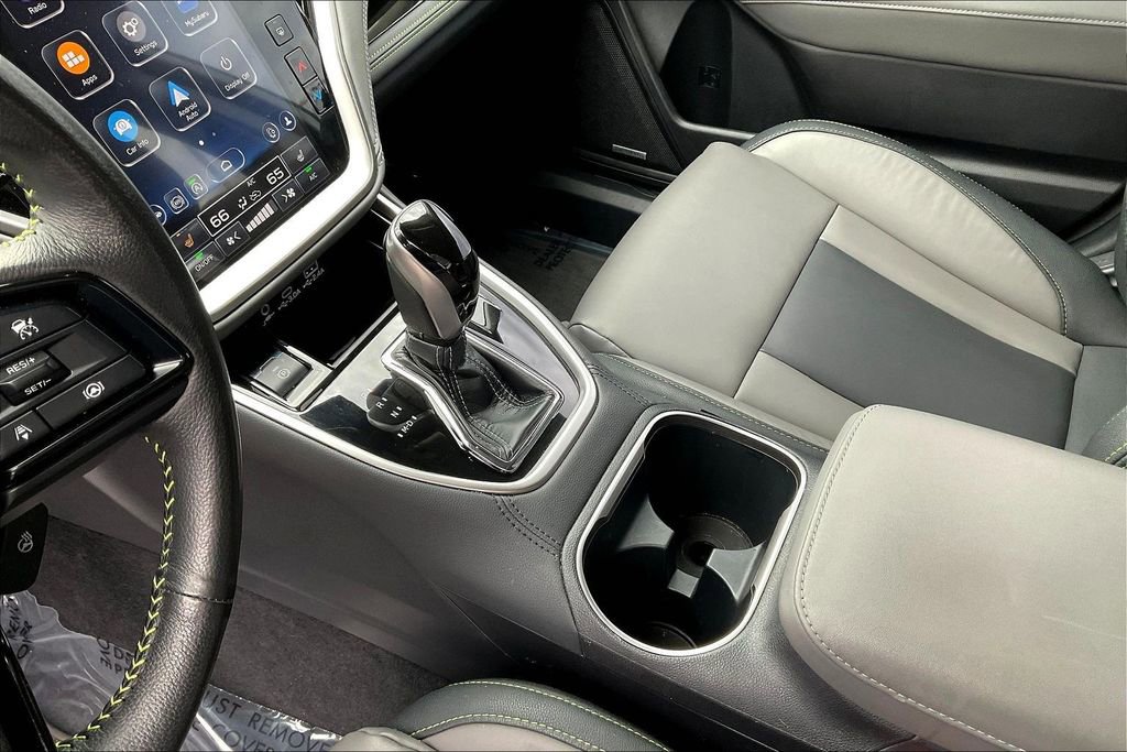 Used 2025 Subaru Outback Onyx Edition XT image 14