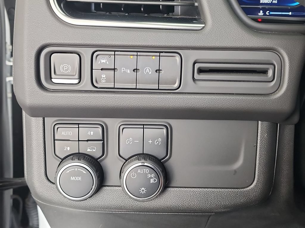 Certified 2023 Chevrolet Tahoe LT AWD/4WD image 18