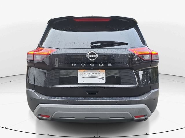 Used 2023 Nissan Rogue S image 8