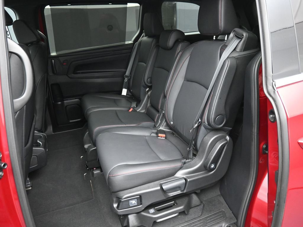 Certified 2025 Honda Odyssey Sport-L image 22