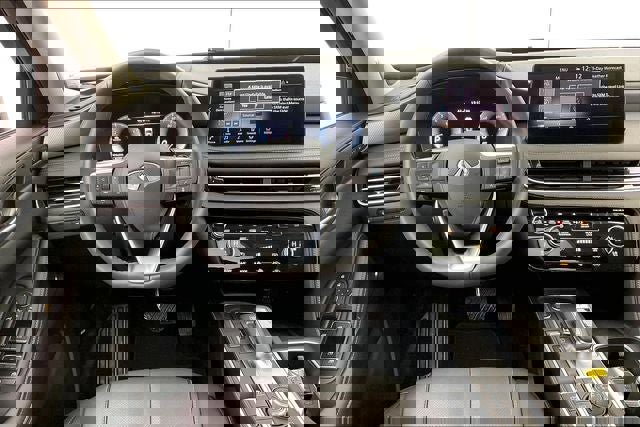 Certified 2025 INFINITI QX60 Luxe image 5