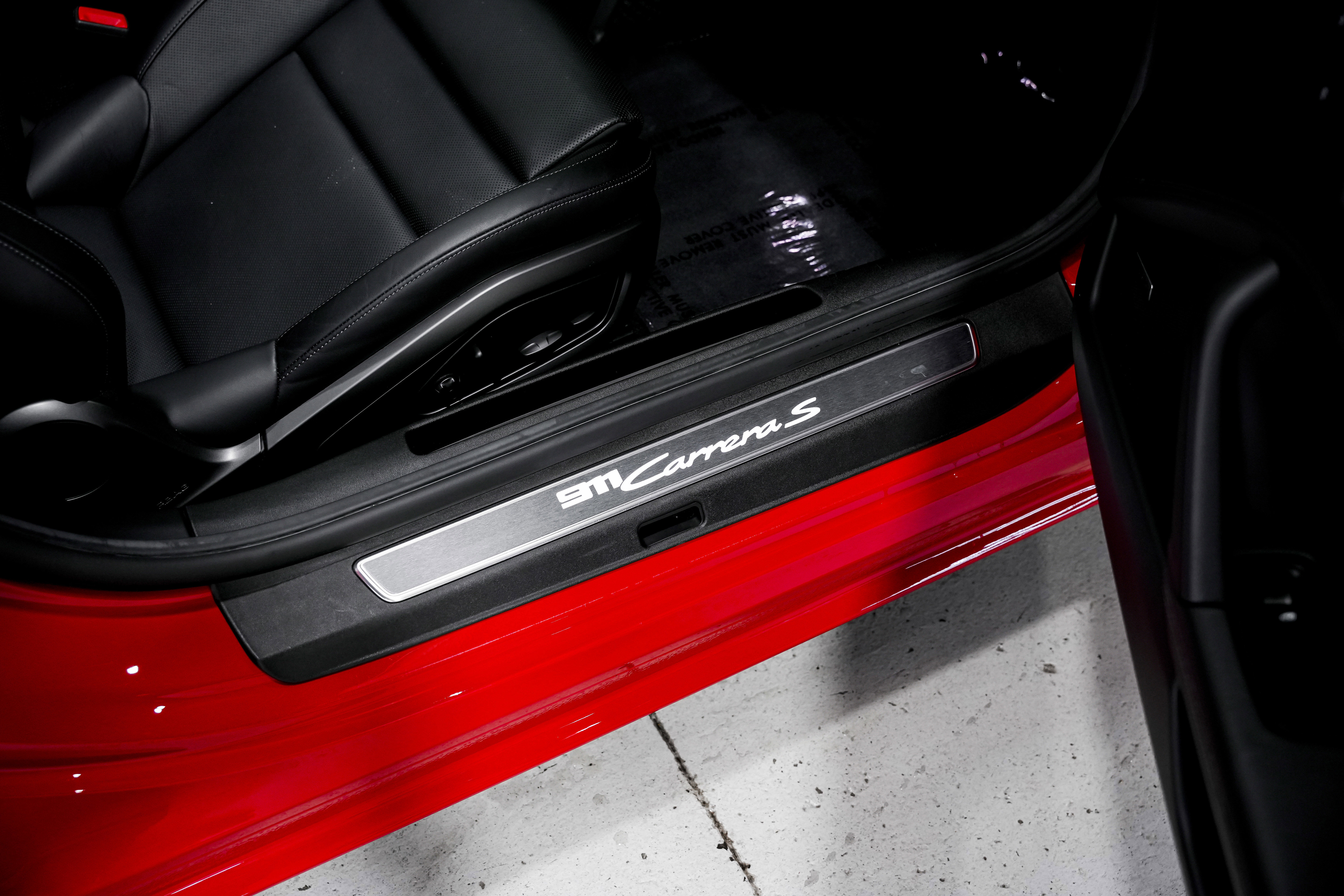 Used 2021 Porsche 911 Carrera S image 30