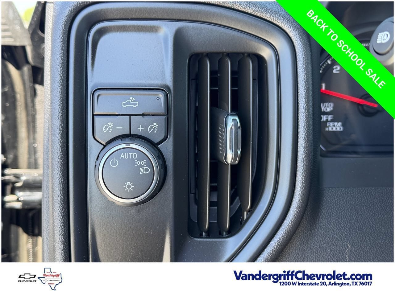 Certified 2025 Chevrolet Silverado 1500 W/T w/ WT Value Package RWD image 20
