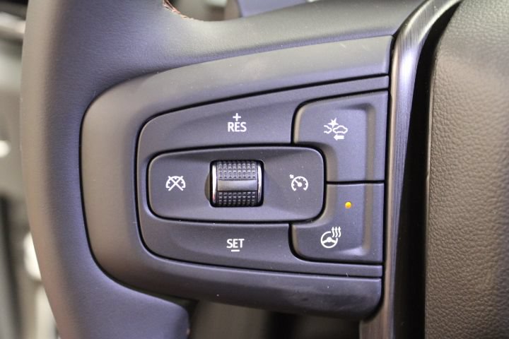 New 2026 GMC Sierra 1500 AT4 w/ AT4 Premium Package AWD/4WD image 38