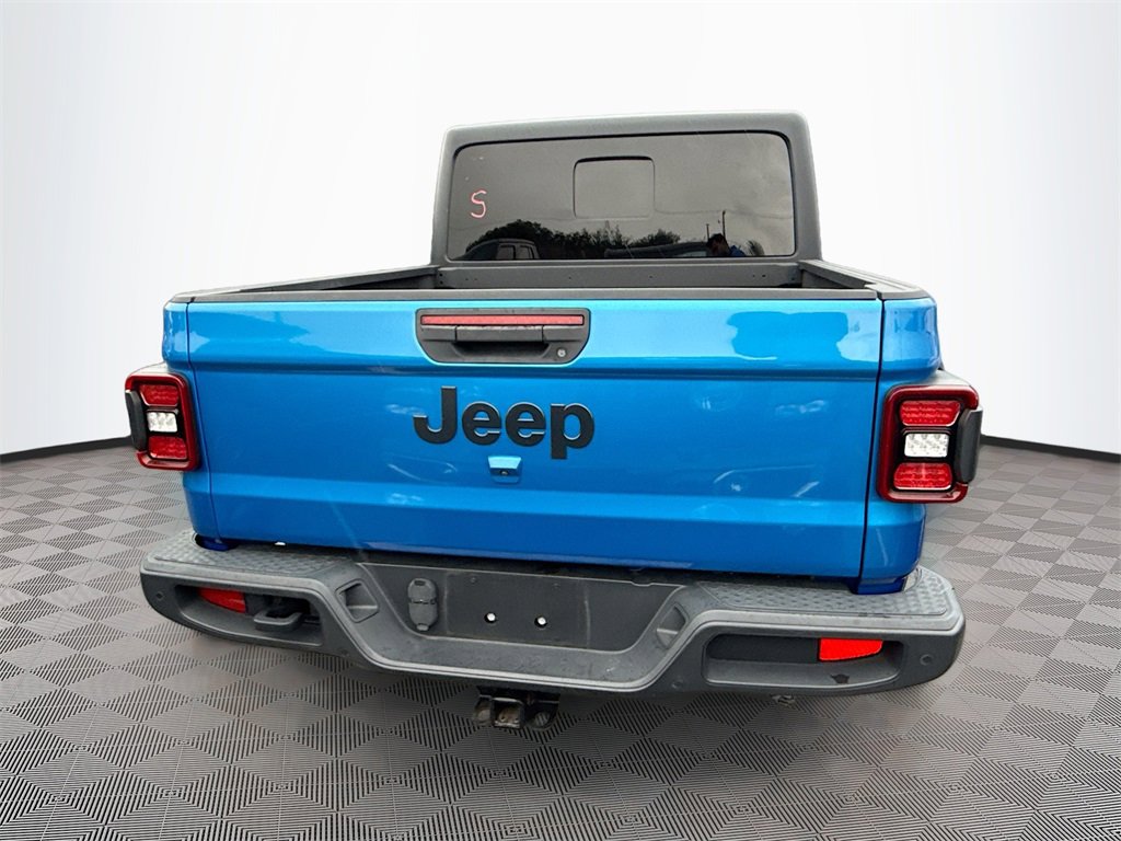 Used 2021 Jeep Gladiator Willys image 6