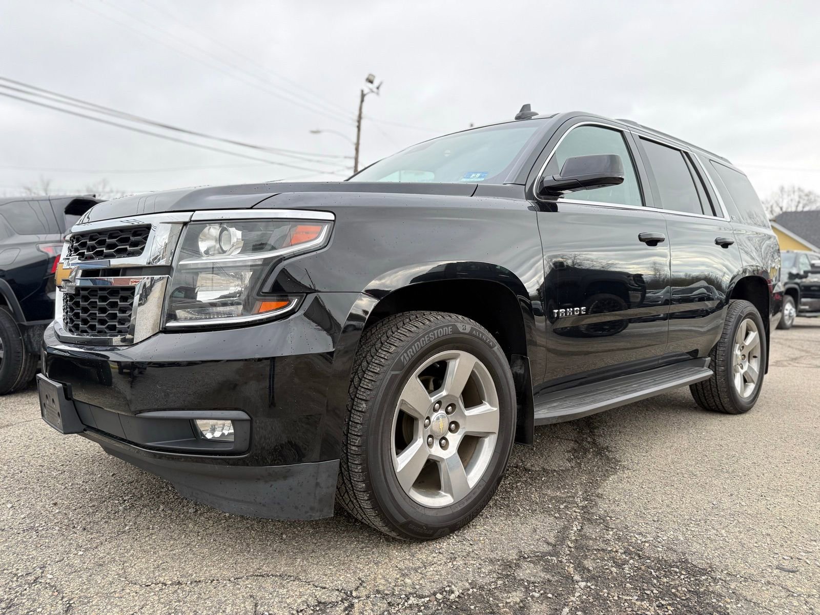 Used 2018 Chevrolet Tahoe LT image 2
