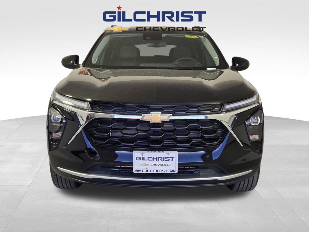 New 2026 Chevrolet Trax LT w/ Driver Confidence Package image 2