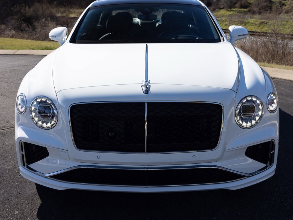 New 2026 Bentley Flying Spur Plug-In Hybrid AWD/4WD image 17