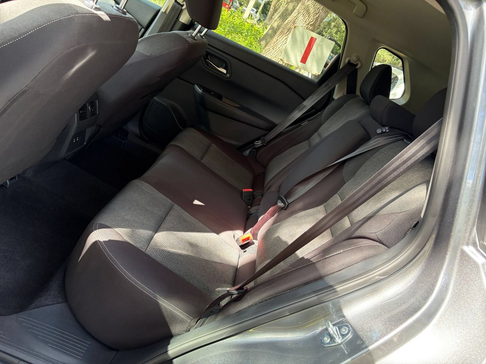 Used 2026 Nissan Rogue SV AWD/4WD image 27