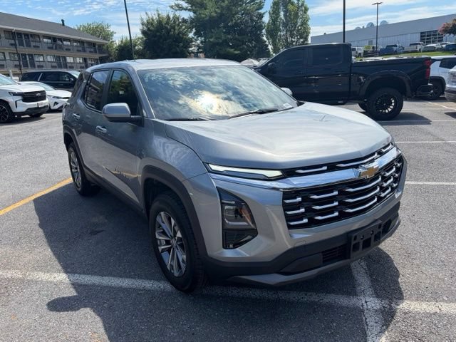 Used 2026 Chevrolet Equinox LT w/ Convenience Package II AWD/4WD image 8