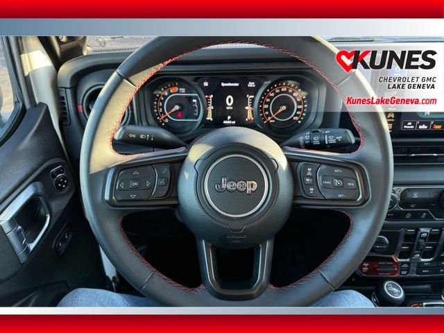 Used 2024 Jeep Wrangler Unlimited Rubicon image 32