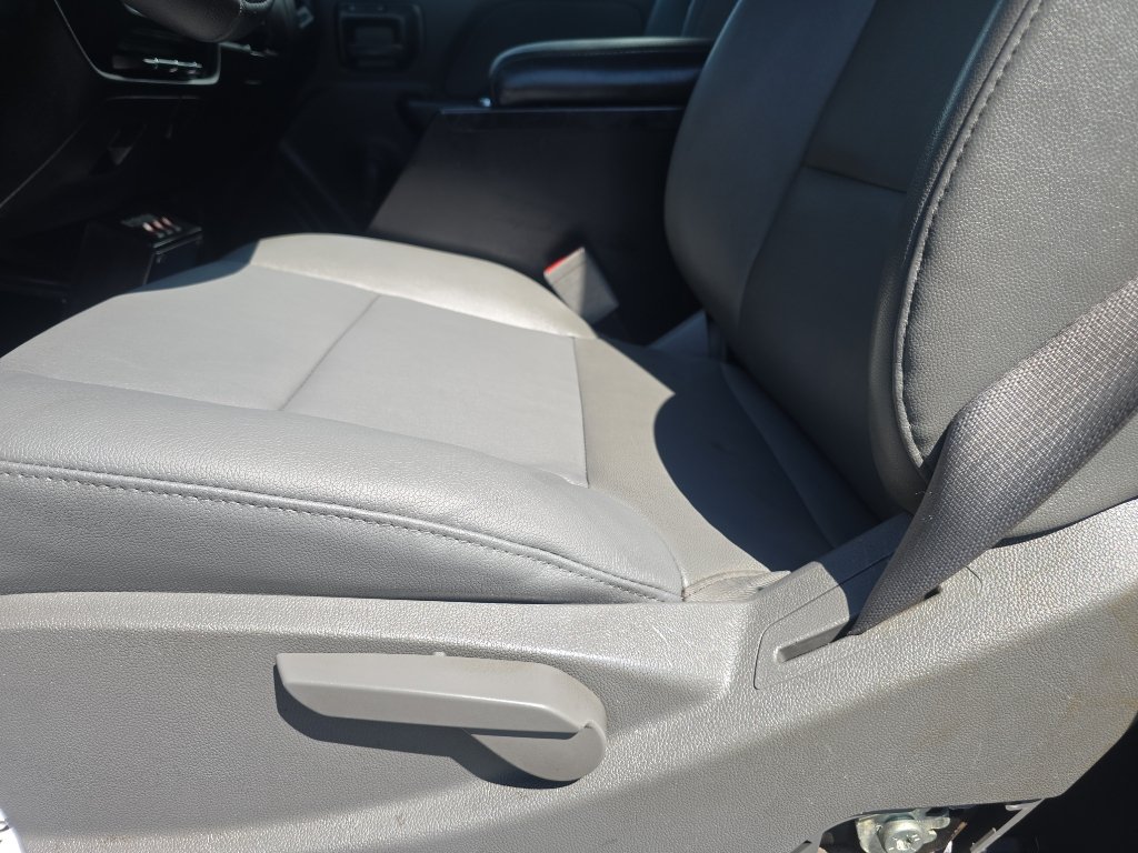 Used 2015 Chevrolet Silverado 3500 W/T RWD image 17