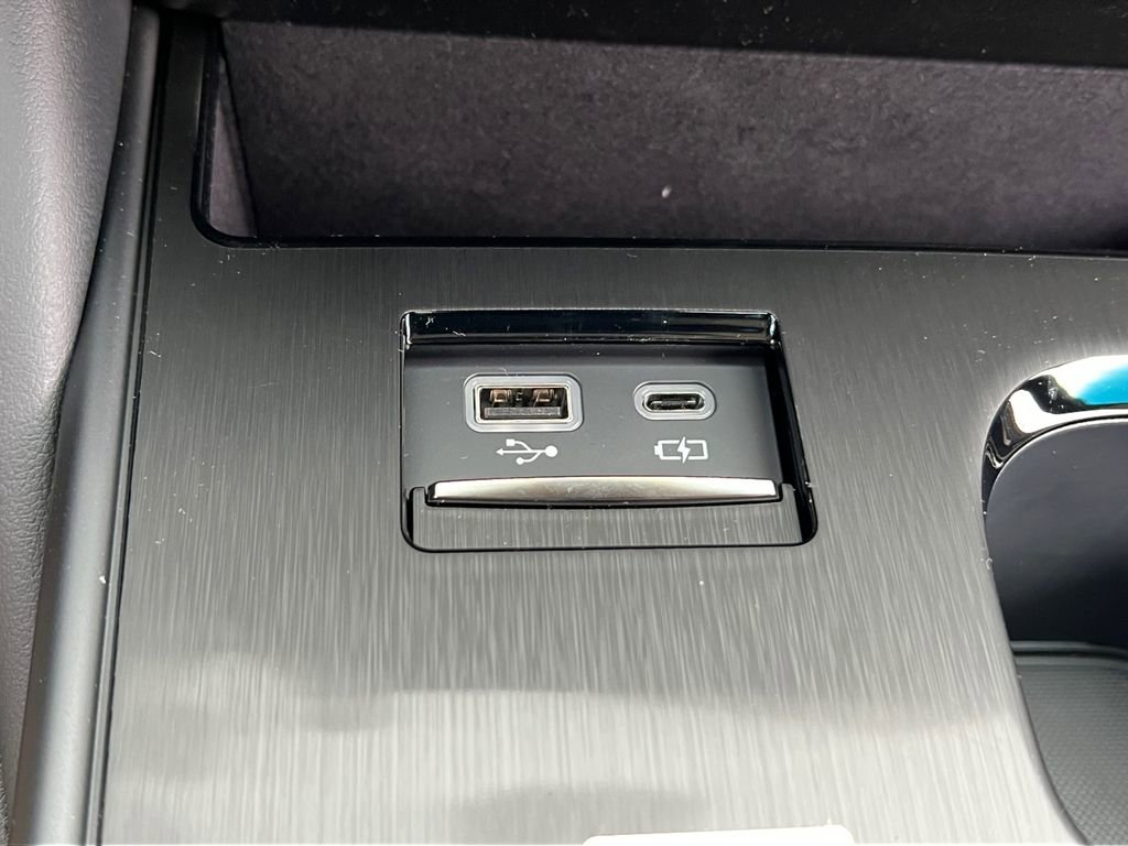 New 2025 Lexus ES 300h w/ Premium Package image 25