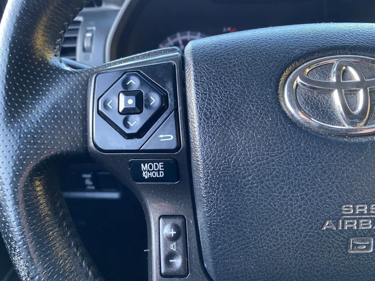 Used 2015 Toyota 4Runner TRD Pro AWD/4WD image 19